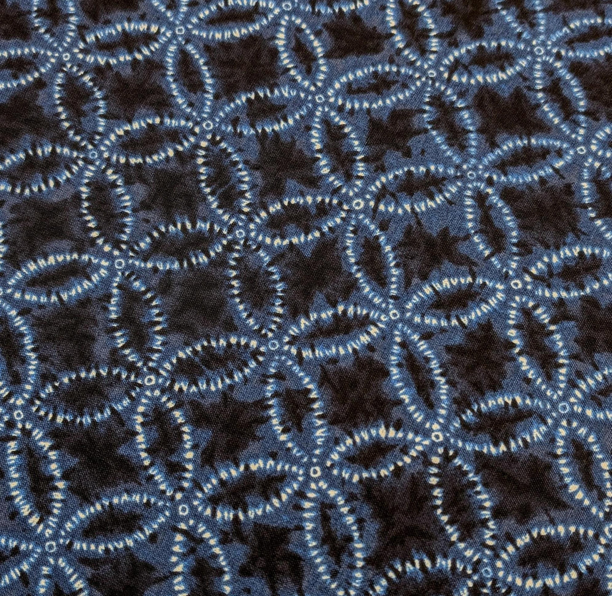 Sevenberry - Shippo Printed Shibori-Style Collection Cotton Fabric - Navy