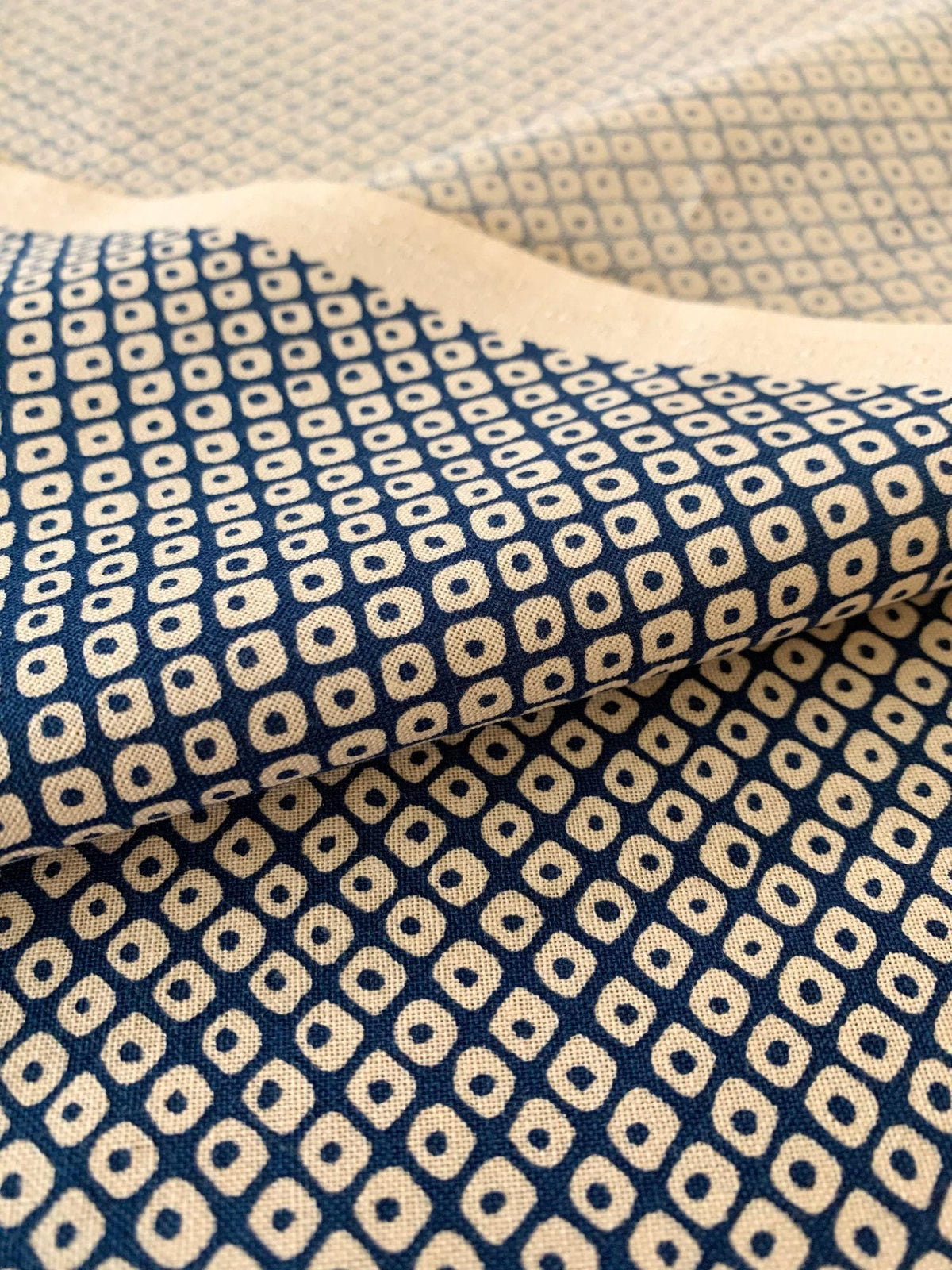 Sevenberry - Kanoko Dots Cotton Fabric - Beige Blue