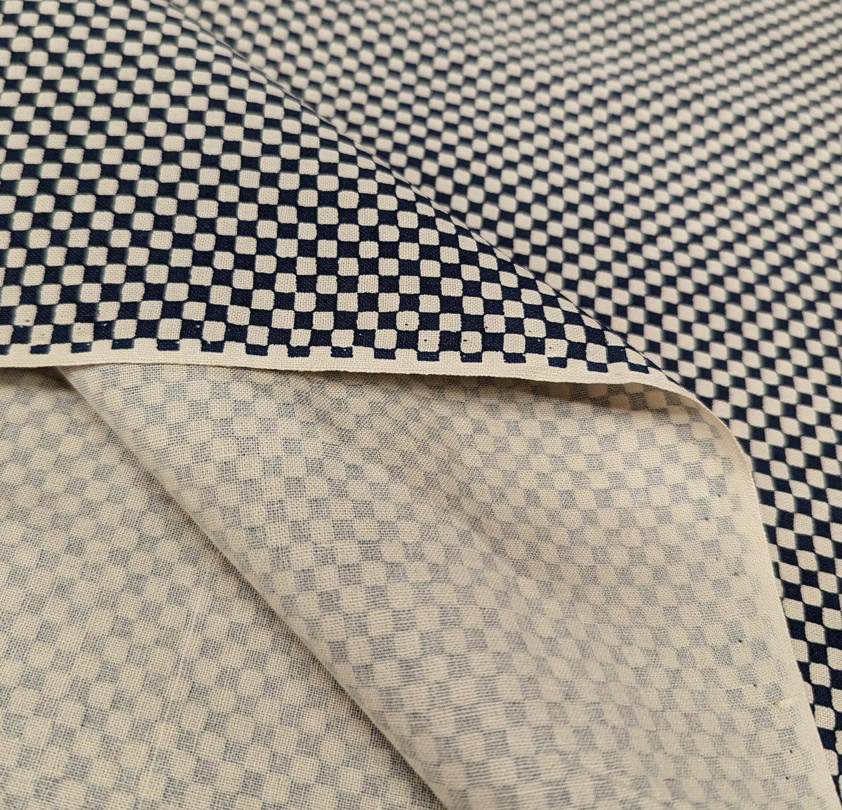 Ichimatsu Checkerboard Sevenberry Japanese cotton fabric 88222-4-4 blue