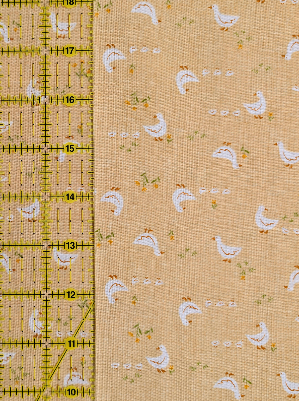 Vancet - Farmyard Ducks Feed Sack Print Cotton Fabric - Beige